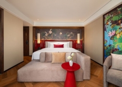 Room , Room